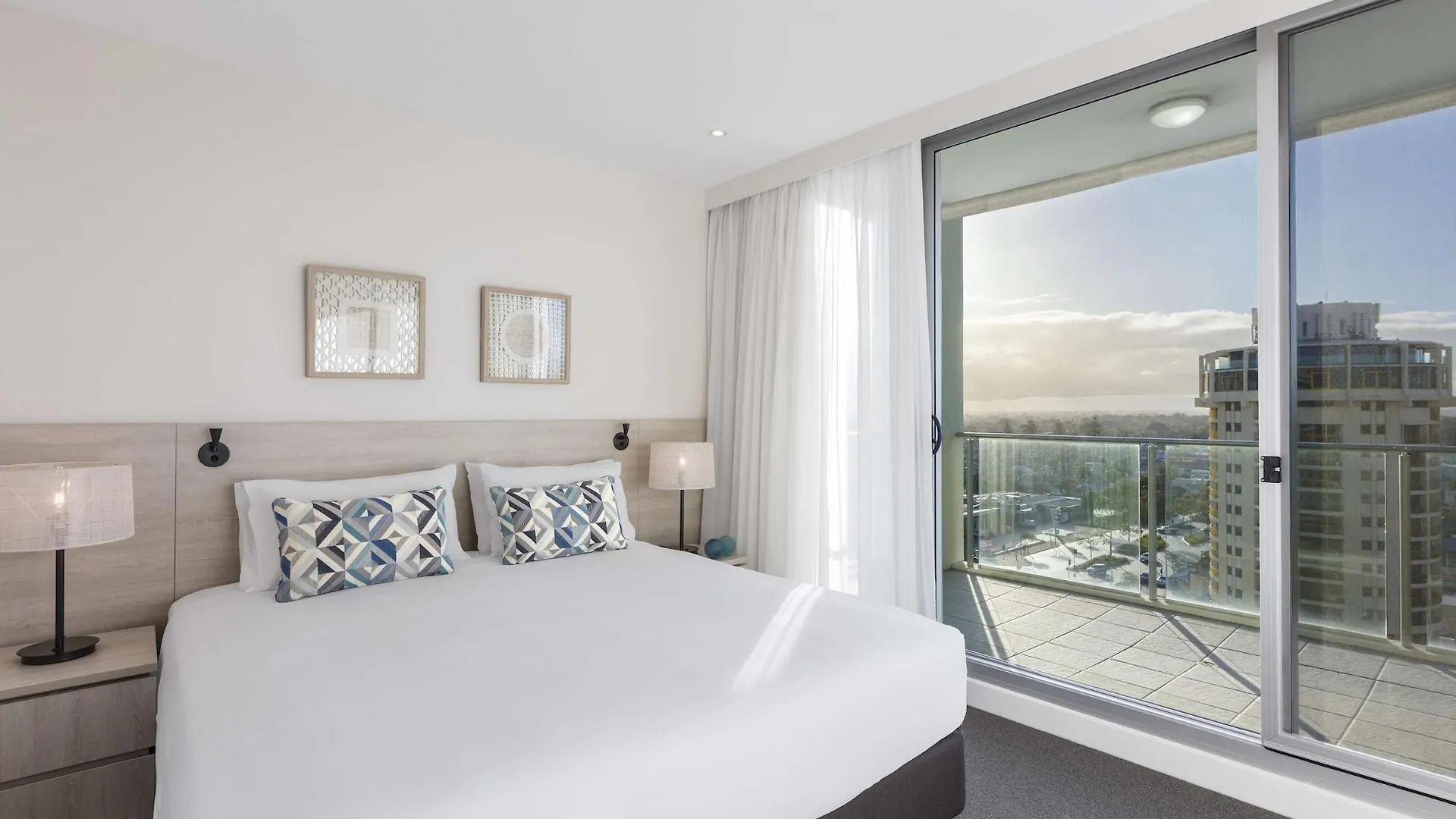 Oaks Glenelg Liberty Suites Adelaide Australia