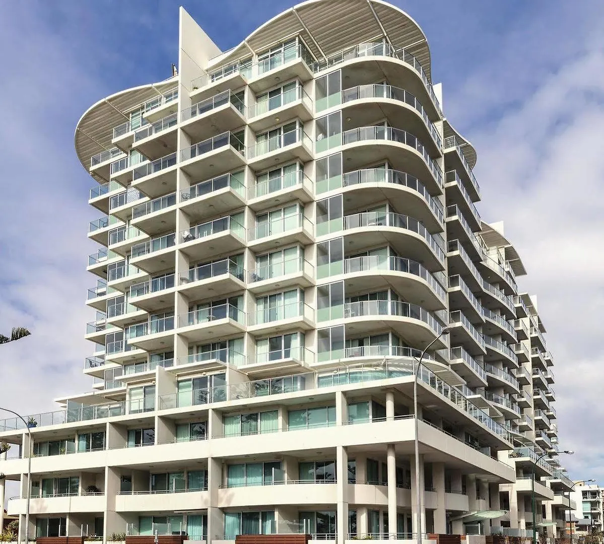 Oaks Glenelg Liberty Suites Adelaide Aparthotel