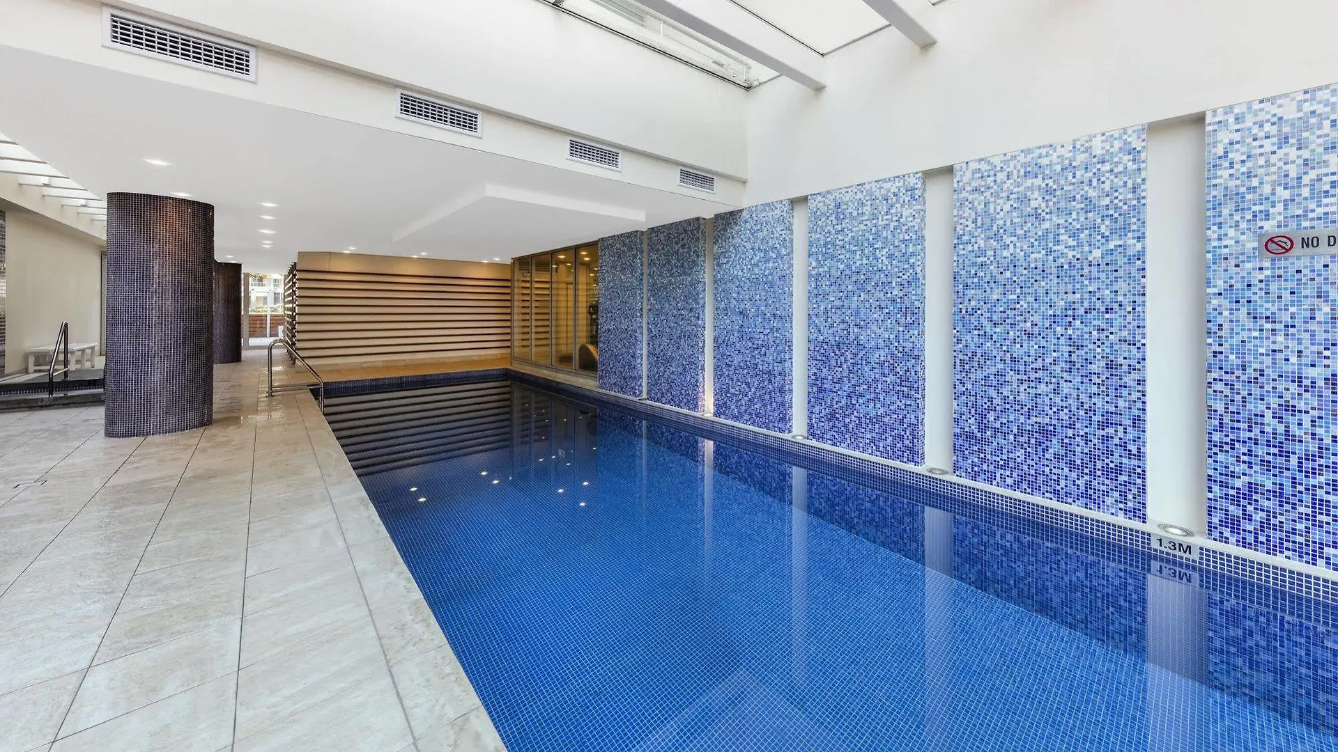 Oaks Glenelg Liberty Suites Adelaide