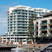 Oaks Glenelg Liberty Suites Adelaide Aparthotel